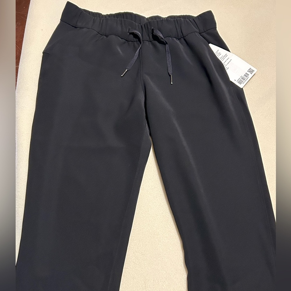 Lululemon on the fly 7/8 pant